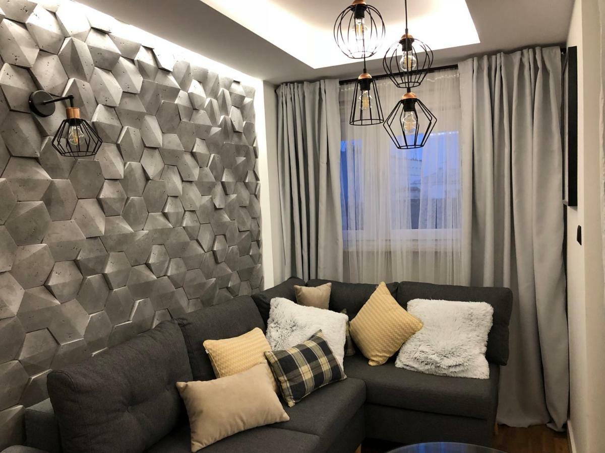 Family & Business Sauna Apartments Rynek Centrum Downtown - 2 Bedroom With Private Sauna, Balcony, Parking Kielce Exteriör bild